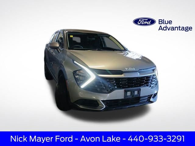 Used 2023 Kia Sportage LX image 1