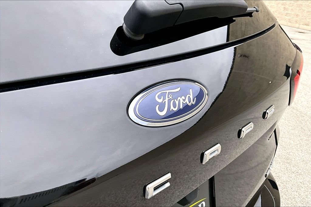 Certified 2023 Ford Escape ST-Line w/ Tech Pack #1 AWD/4WD image 30