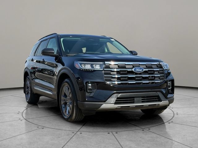 Certified 2025 Ford Explorer Active w/ Active Comfort Package AWD/4WD image 13