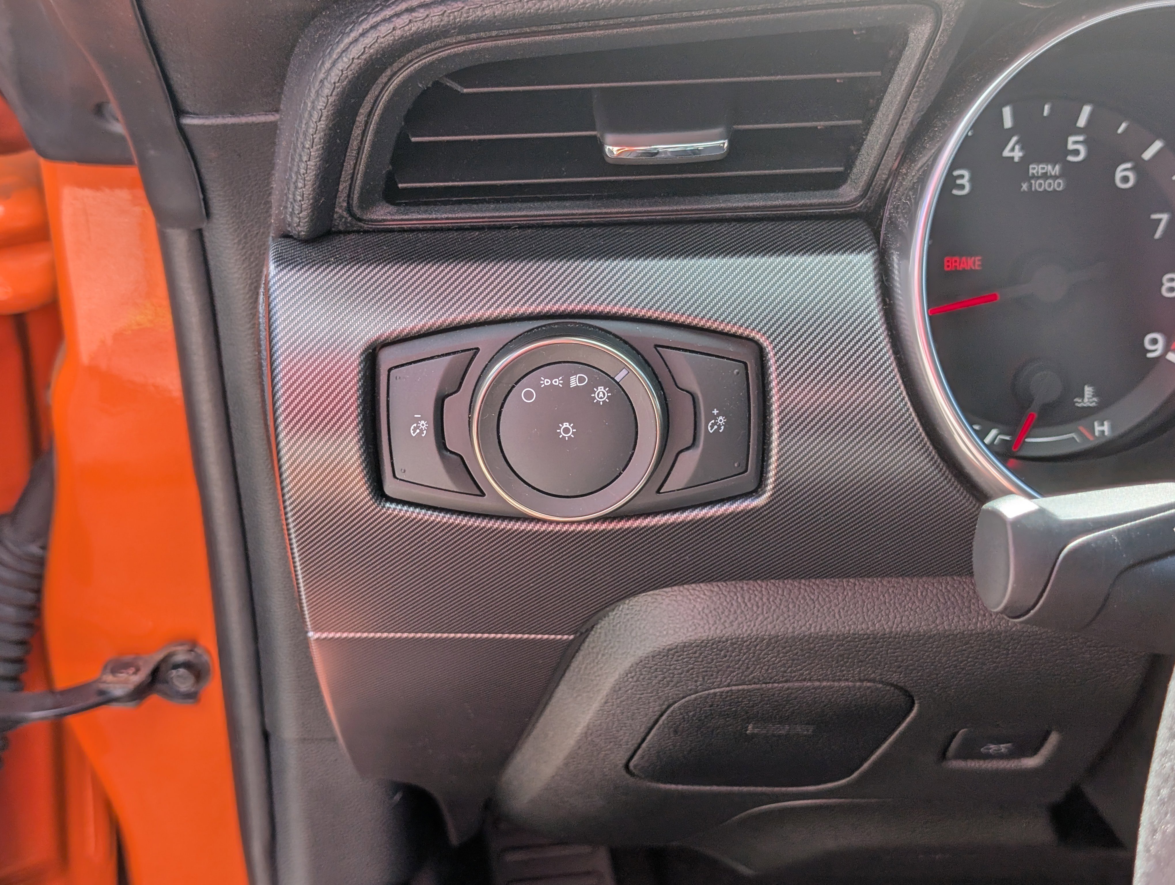 Certified 2020 Ford Mustang Shelby GT350 w/ Technology Package image 18