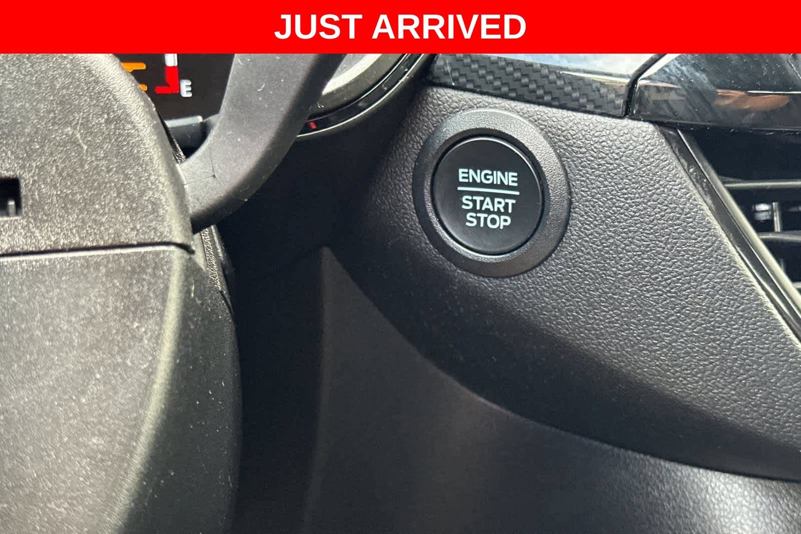 Certified 2024 Ford Escape ST-Line FWD image 23