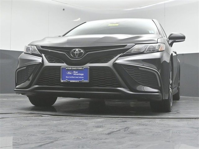 Used 2024 Toyota Camry SE image 39