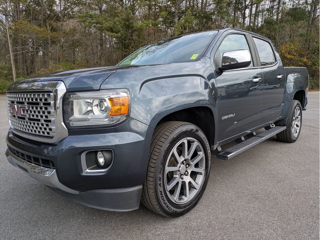 Used 2020 GMC Canyon Denali image 2