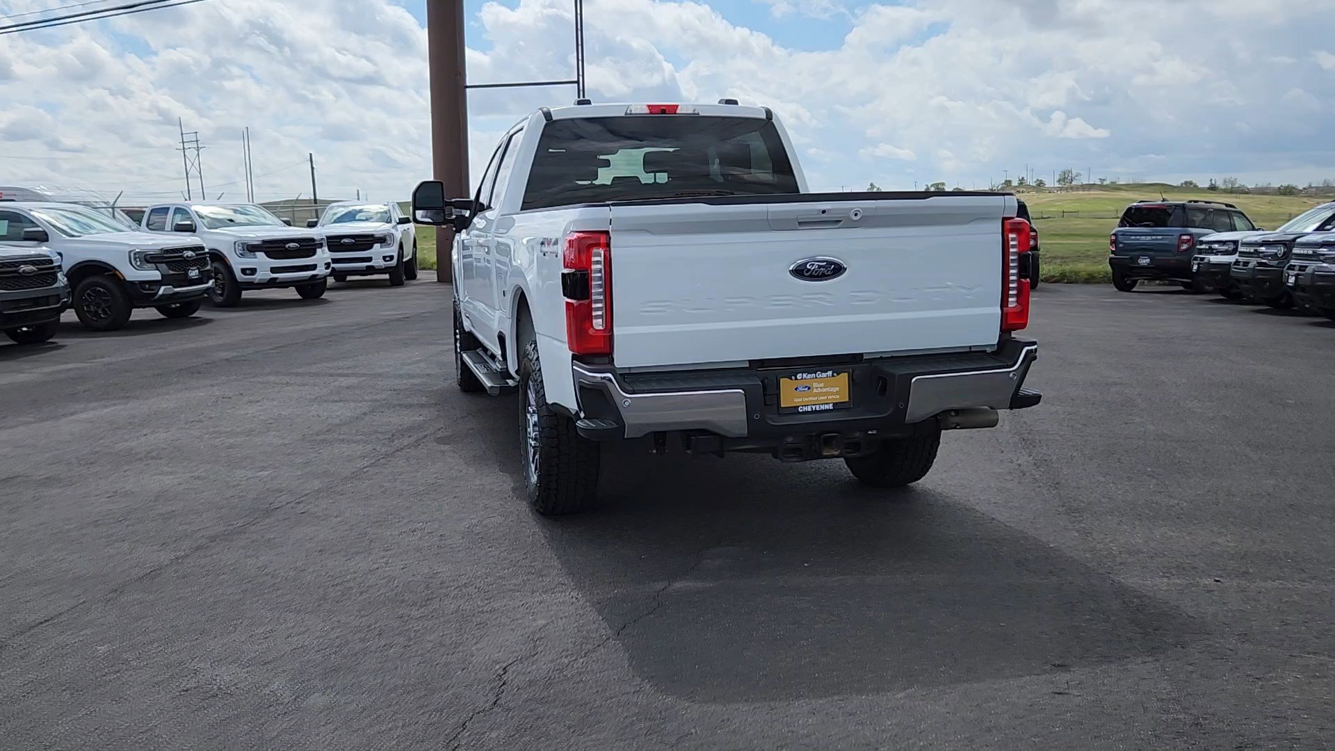 Certified 2025 Ford F250 Lariat AWD/4WD image 4