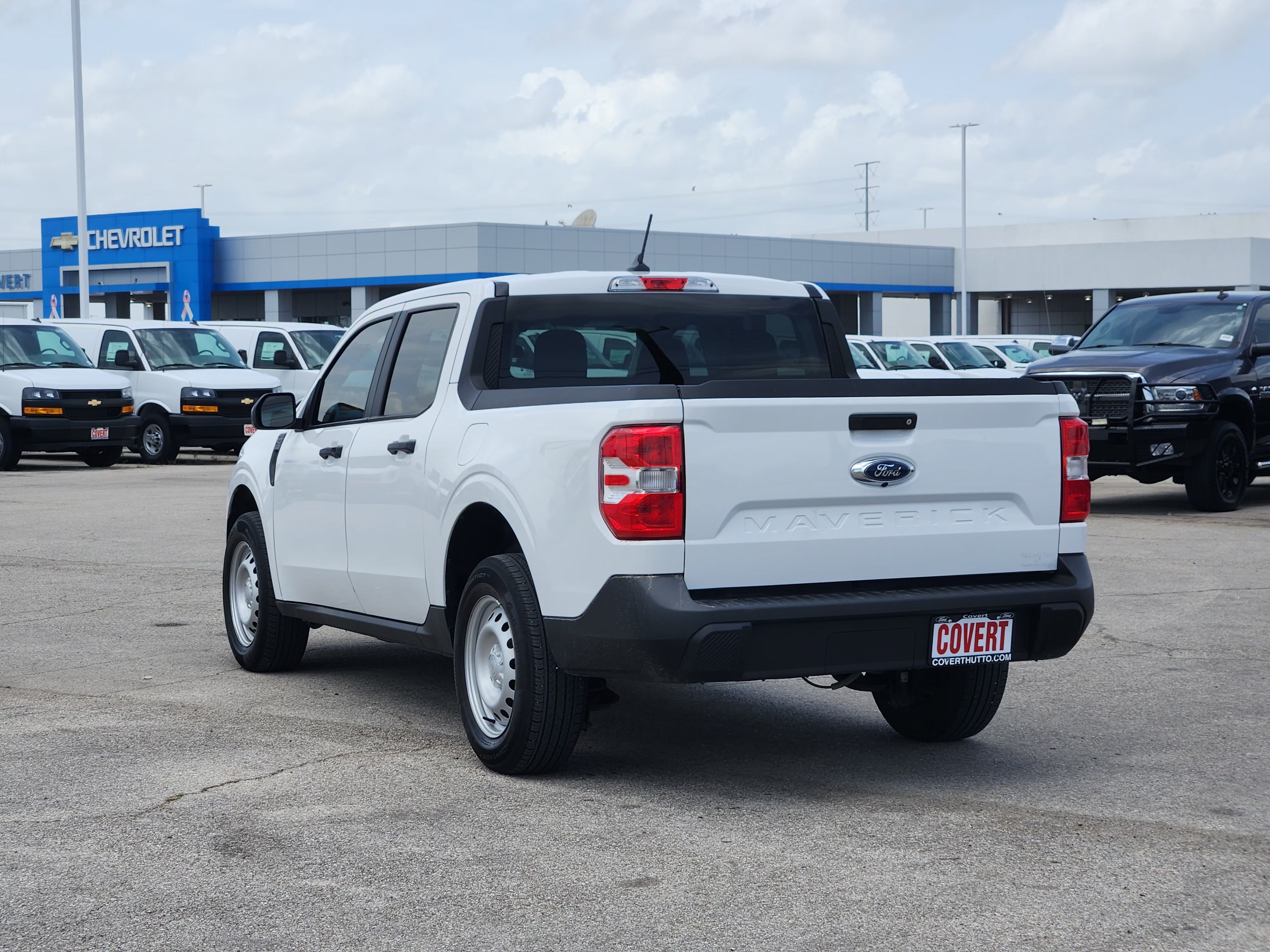 Certified 2024 Ford Maverick XL FWD image 5