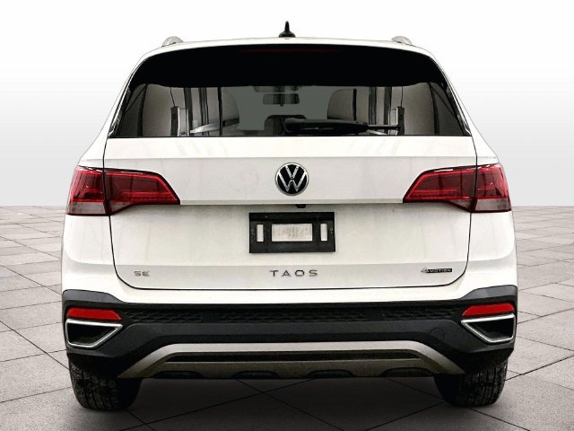 Used 2022 Volkswagen Taos SE AWD/4WD image 4
