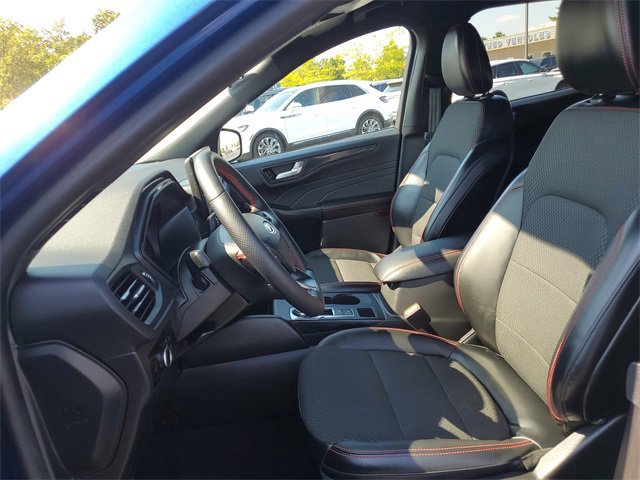 Certified 2023 Ford Escape ST-Line w/ Tech Pack #1 image 10