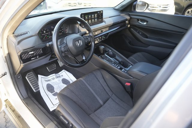 Used 2023 Honda Accord Sport image 8