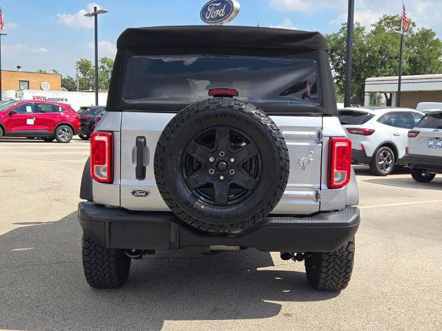 Certified 2024 Ford Bronco Black Diamond image 3