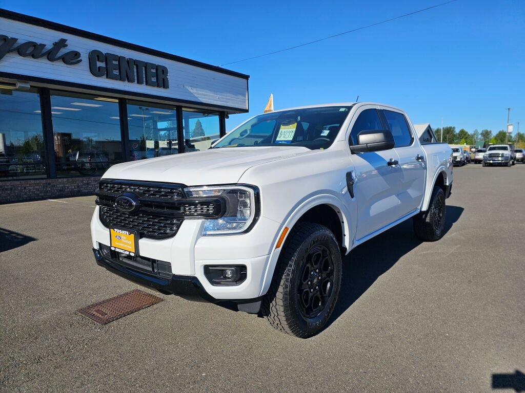 Certified 2025 Ford Ranger XLT w/ FX4 Off-Road Package AWD/4WD image 2