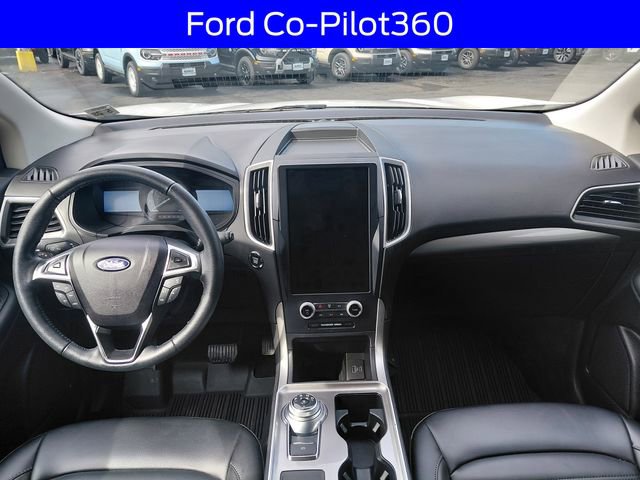Certified 2023 Ford Edge SEL w/ Convenience Package AWD/4WD image 2