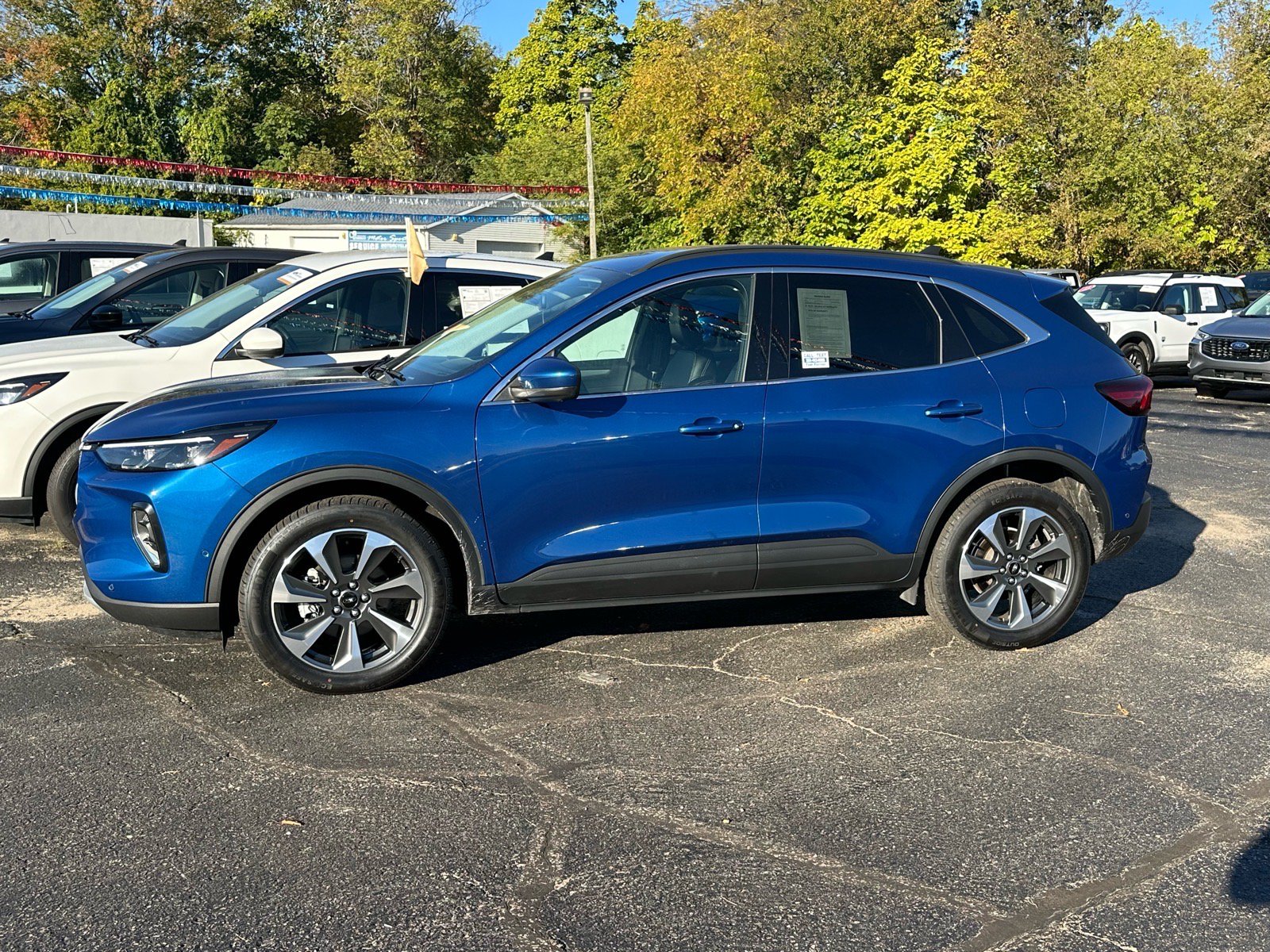 Certified 2023 Ford Escape Platinum w/ Premium Technology Package AWD/4WD image 3