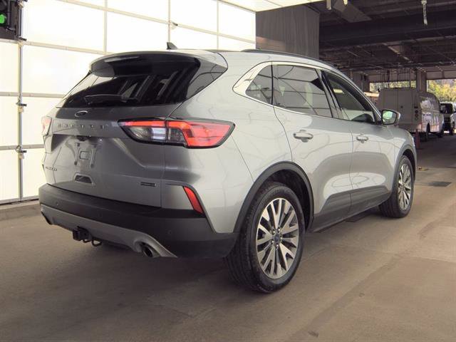 Certified 2022 Ford Escape Titanium w/ Class II Trailer Tow Package image 9