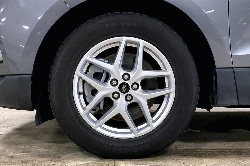 Certified 2024 Ford Edge SEL AWD/4WD image 9