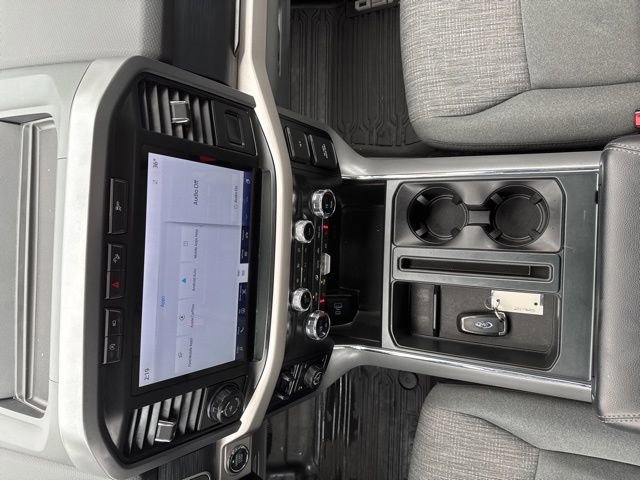 Certified 2021 Ford F150 XLT w/ Equipment Group 302A High image 27