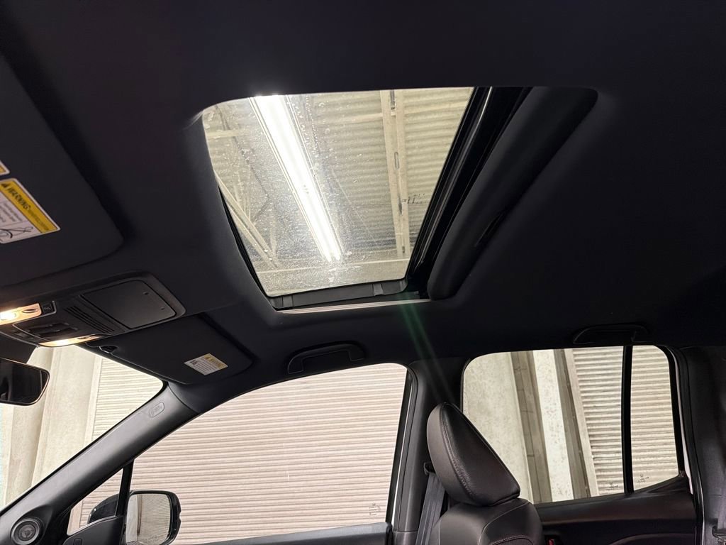 Used 2023 Honda Ridgeline Black Edition image 13