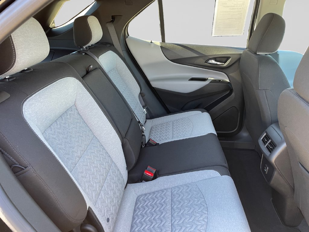 Used 2024 Chevrolet Equinox LS w/ LS Convenience Package AWD/4WD image 14