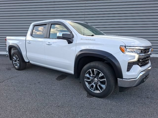 Used 2025 Chevrolet Silverado 1500 LT AWD/4WD image 1