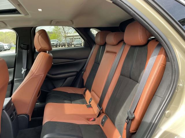 Used 2024 MAZDA CX-30 Carbon image 16