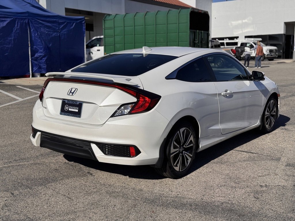 Used 2018 Honda Civic EX-T image 12