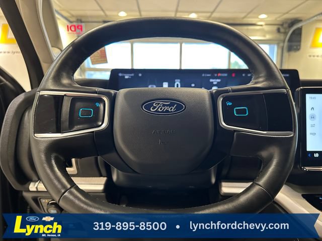 Certified 2025 Ford Expedition Active AWD/4WD image 10