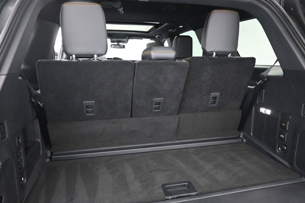 Certified 2025 Ford Expedition Tremor AWD/4WD image 9