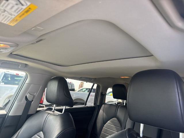 Used 2021 Toyota Highlander XLE FWD image 10