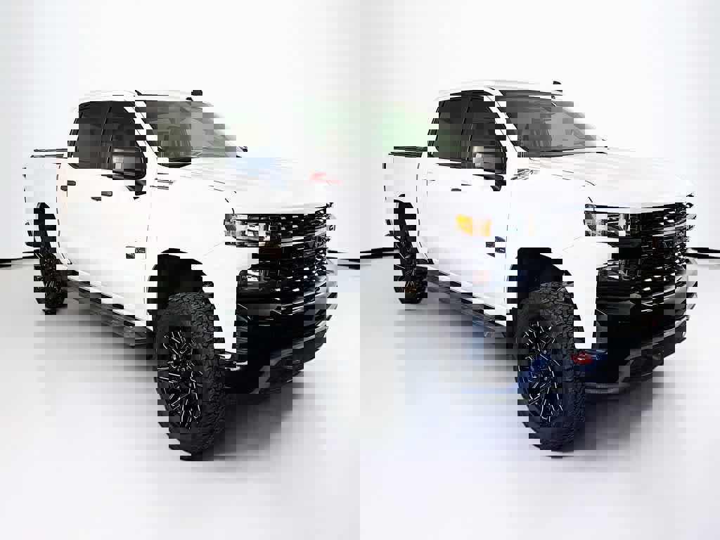 Used 2020 Chevrolet Silverado 1500 Custom Trail Boss w/ Infotainment Package image 7