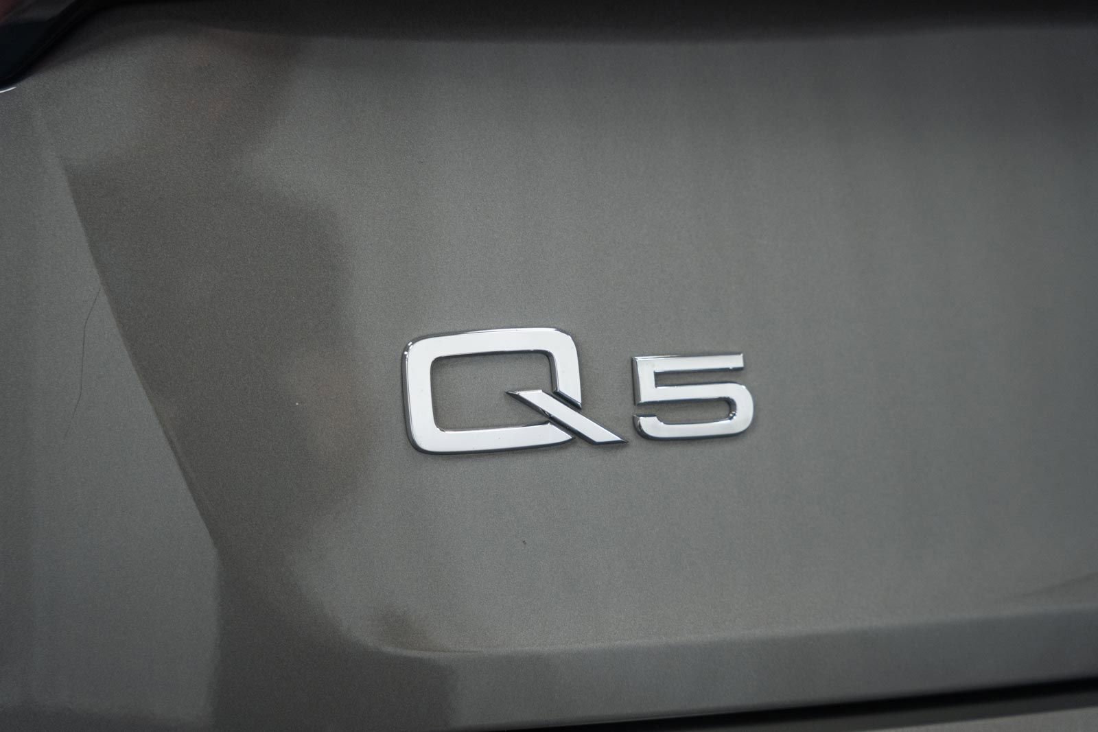 Used 2023 Audi Q5 2.0T Premium Plus w/ Premium Plus Package AWD/4WD image 9