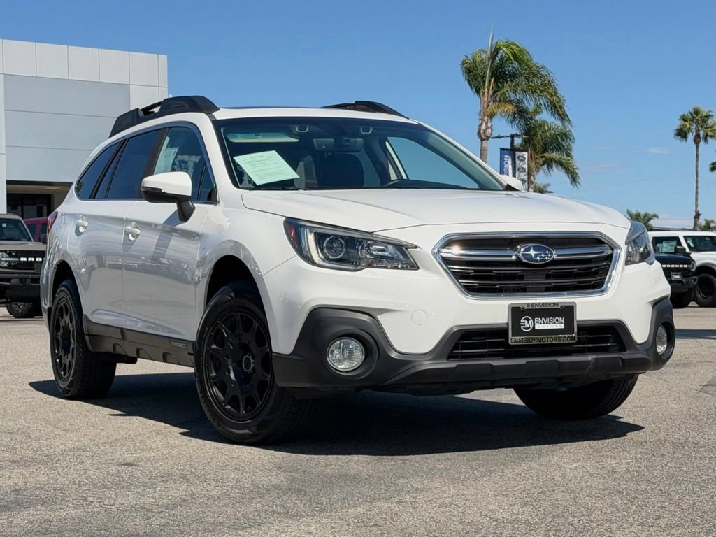 Used 2019 Subaru Outback 2.5i Premium AWD/4WD image 2