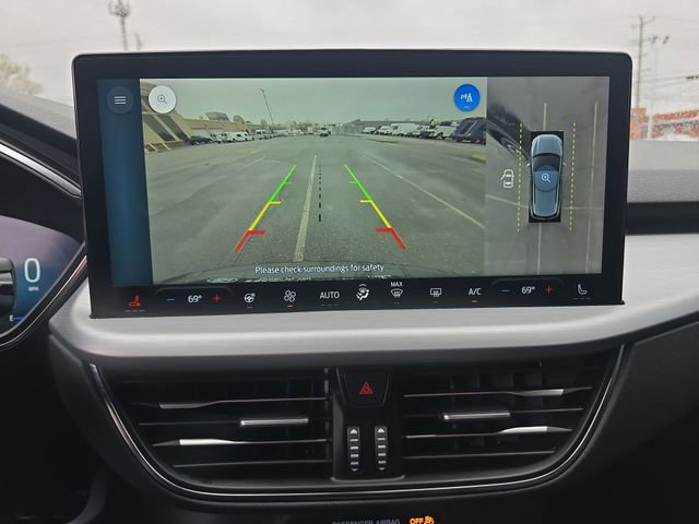 Certified 2024 Ford Escape Platinum image 17