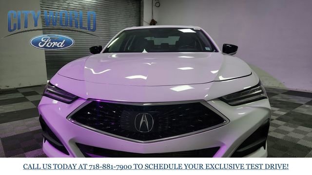 Used 2023 Acura TLX w/ Technology Package image 9
