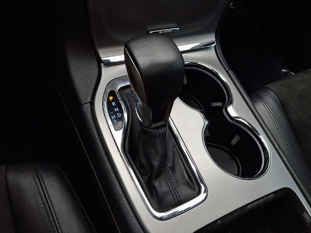 Used 2020 Jeep Grand Cherokee Altitude AWD/4WD image 15