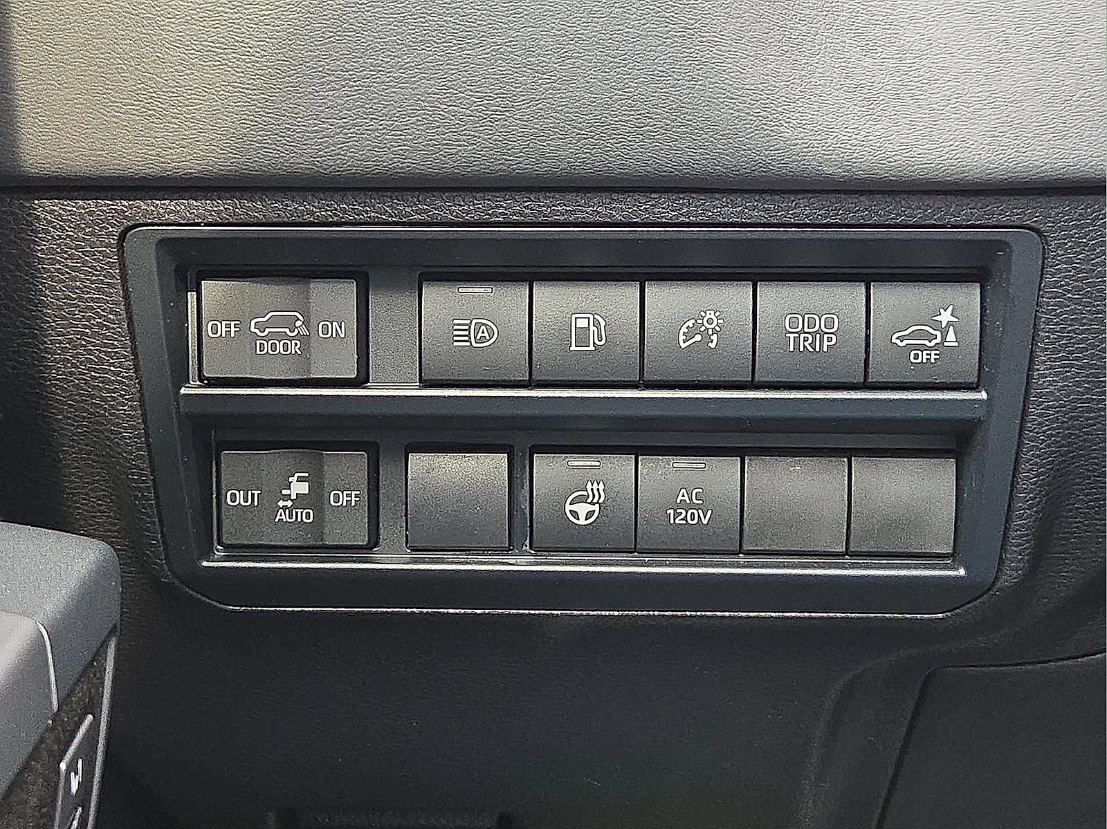 Used 2026 Toyota Sequoia Capstone AWD/4WD image 20