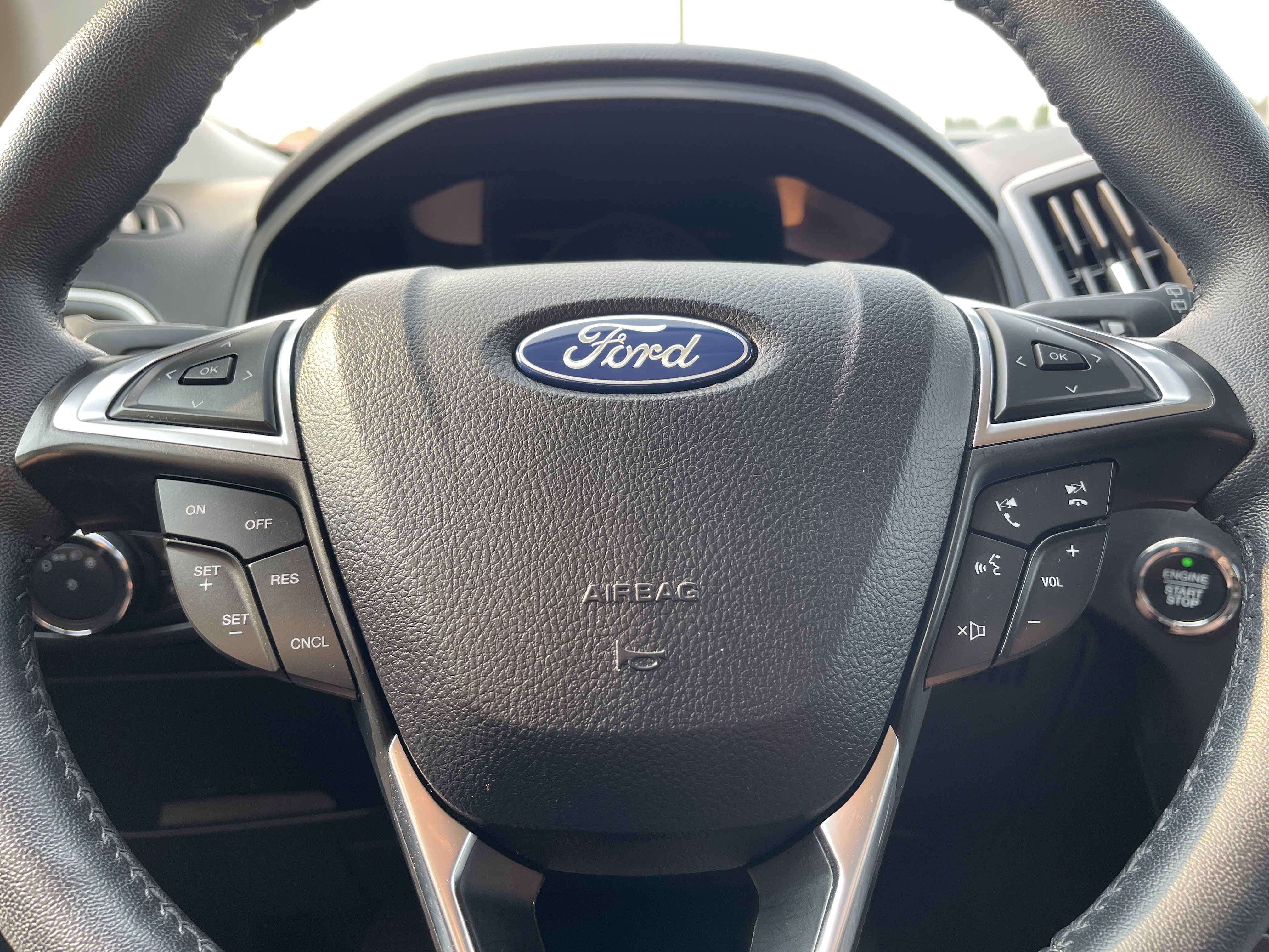 Certified 2024 Ford Edge SEL w/ Convenience Package AWD/4WD image 15