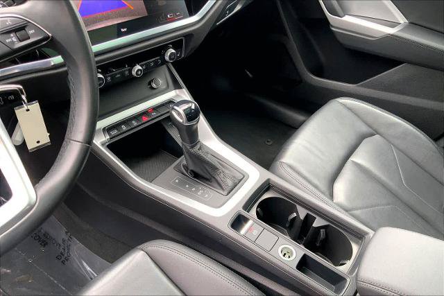 Used 2025 Audi Q3 2.0T Premium AWD/4WD image 17