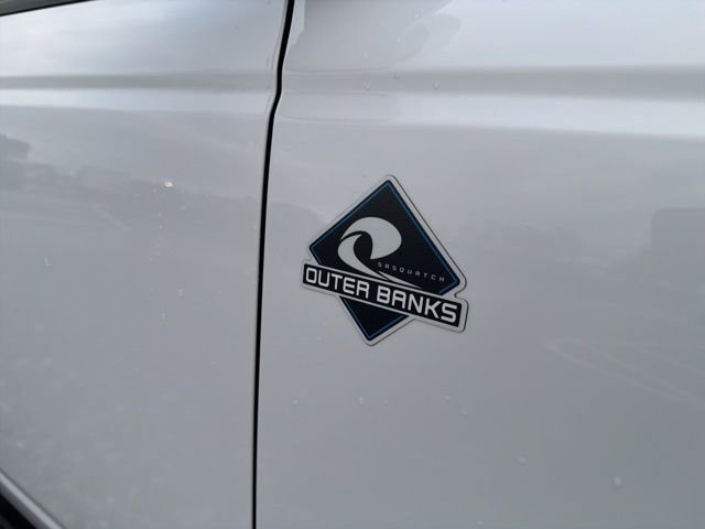 Certified 2022 Ford Bronco Outer Banks w/ Sasquatch Package image 5