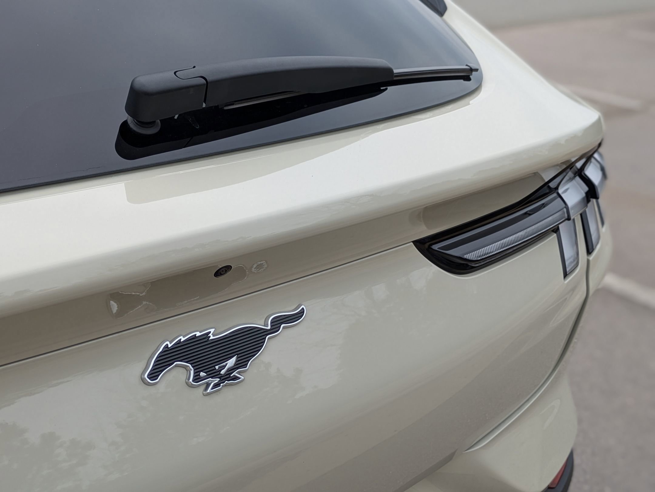 Certified 2025 Ford Mustang Mach-E Select w/ Comfort Package Lite image 35