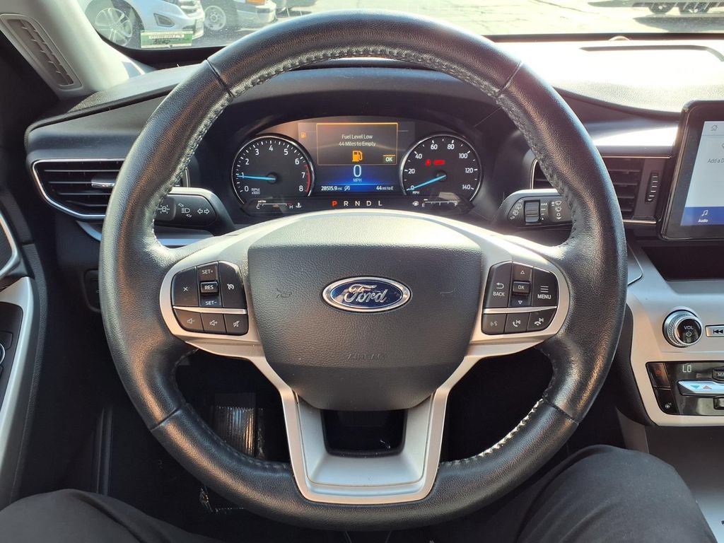 Certified 2021 Ford Explorer XLT w/ Equipment Group 202A AWD/4WD image 20