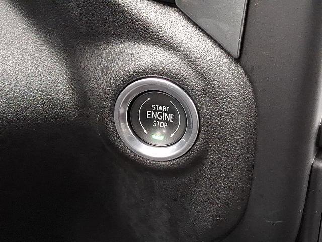 Used 2020 Chevrolet Silverado 1500 LT w/ All-Star Edition image 22