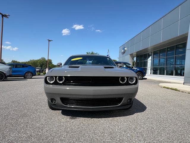 Used 2023 Dodge Challenger SXT w/ Blacktop Package RWD image 8
