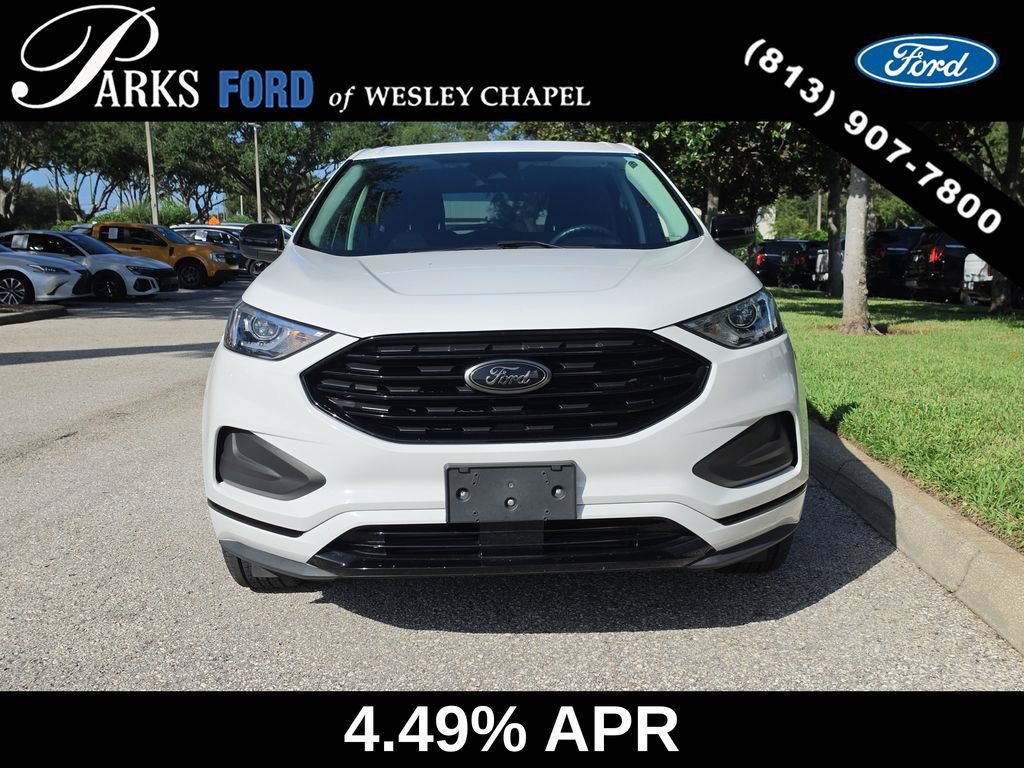 Certified 2022 Ford Edge SE w/ Black Appearance Package AWD/4WD image 3