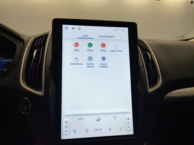 Certified 2024 Ford Edge SEL w/ Convenience Package AWD/4WD image 3