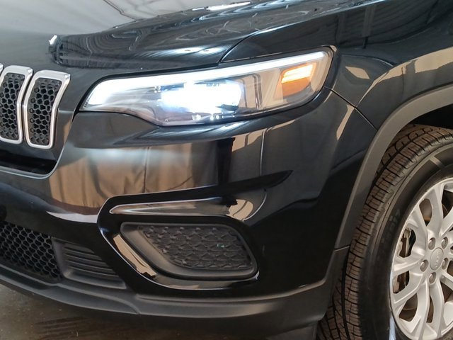 Used 2021 Jeep Cherokee Latitude image 28