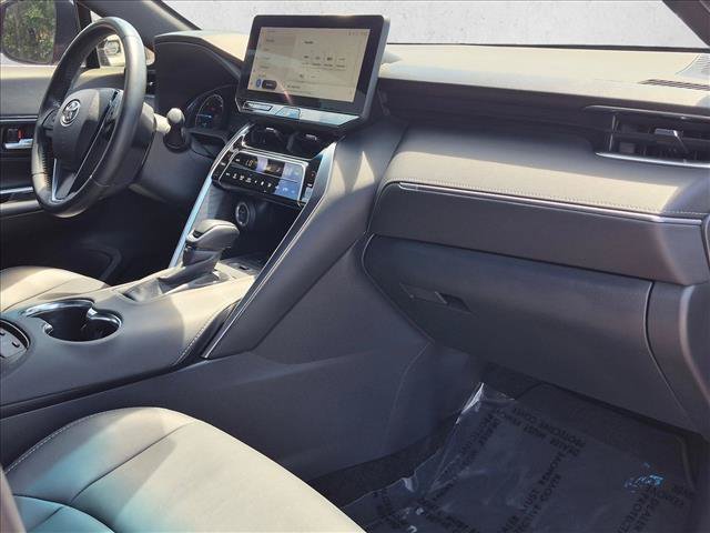 Used 2023 Toyota Venza Nightshade AWD/4WD image 20