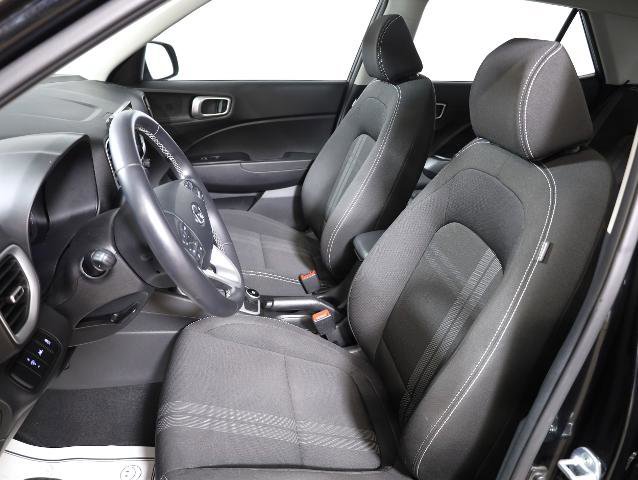 Used 2022 Hyundai Venue SEL image 8
