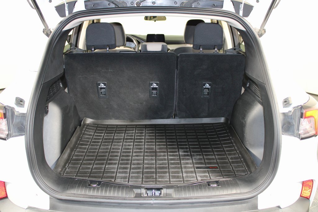 Certified 2020 Ford Escape SE image 7