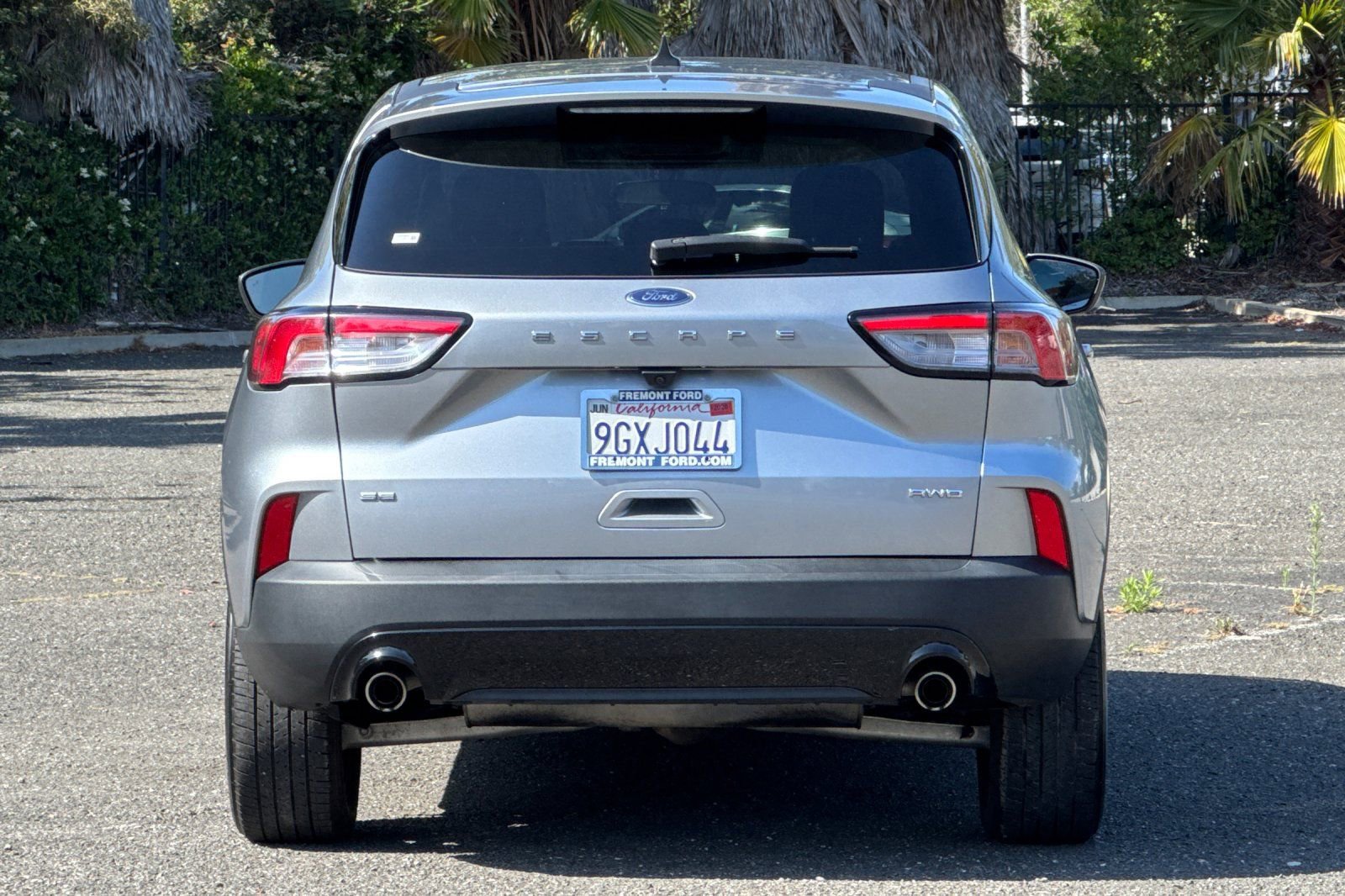 Certified 2022 Ford Escape SE w/ SE Sport Appearance Package AWD/4WD image 4