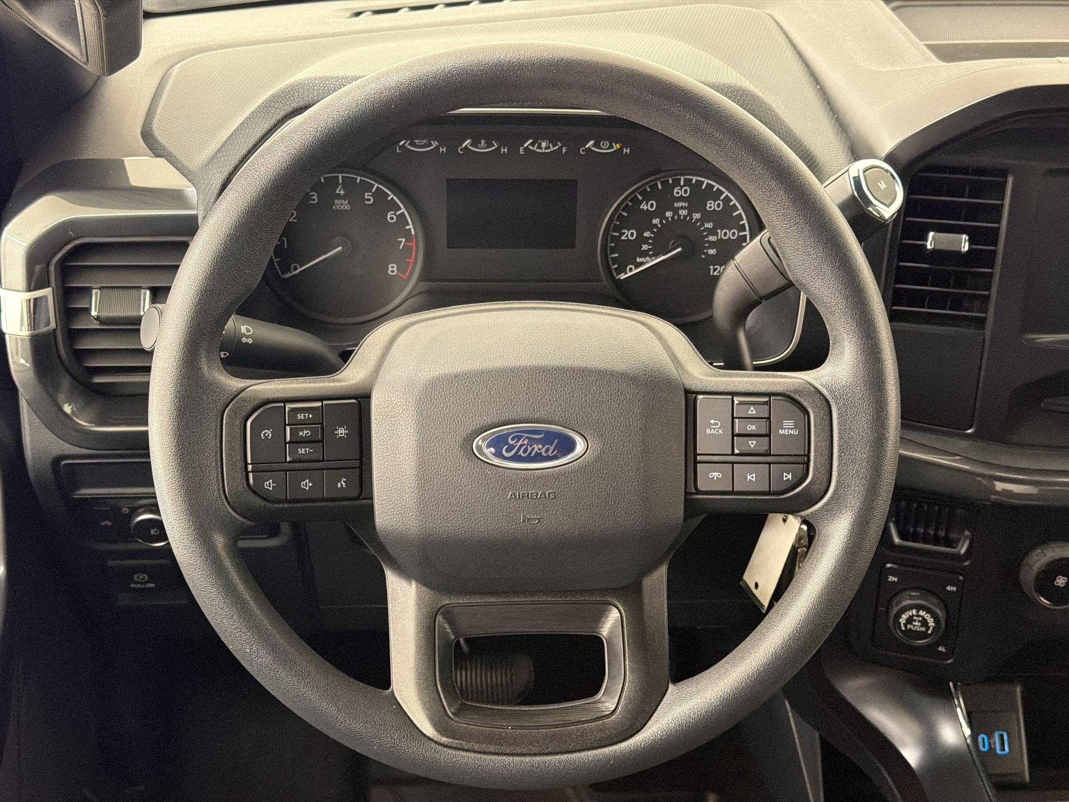 Certified 2022 Ford F150 XL w/ STX Appearance Package AWD/4WD image 11
