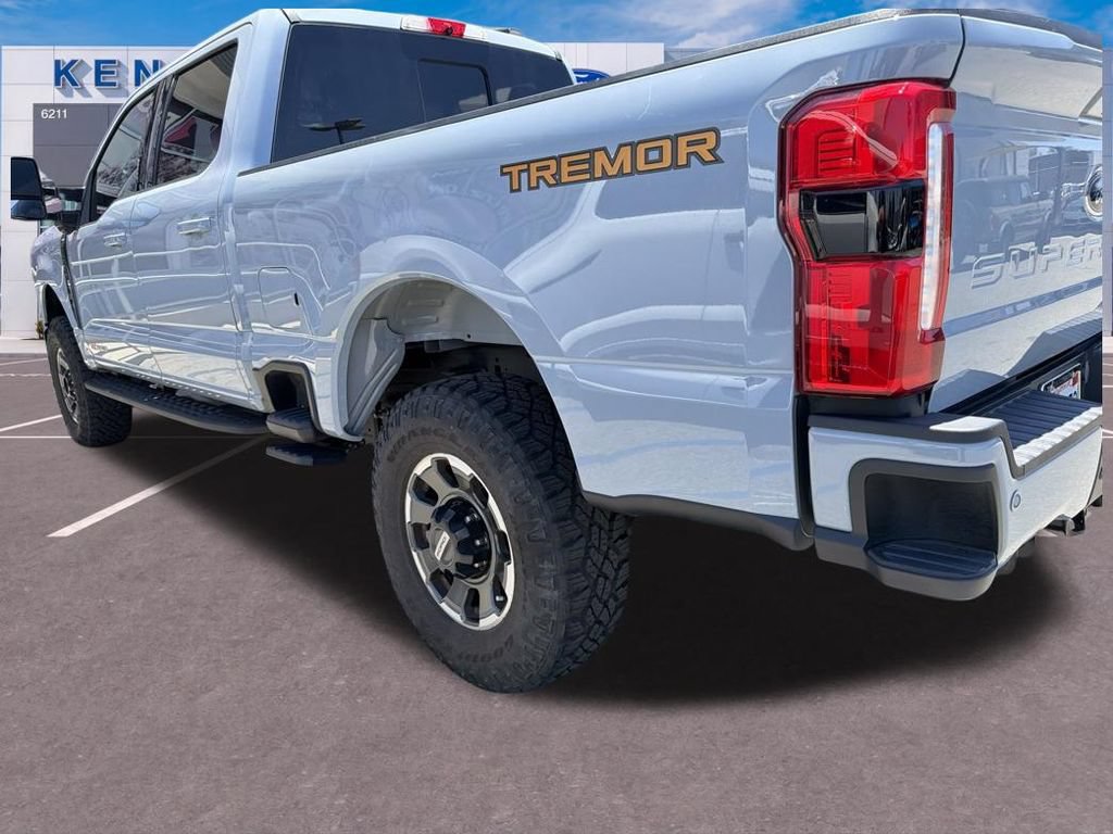 Certified 2024 Ford F250 Lariat w/ Lariat Ultimate Package AWD/4WD image 13